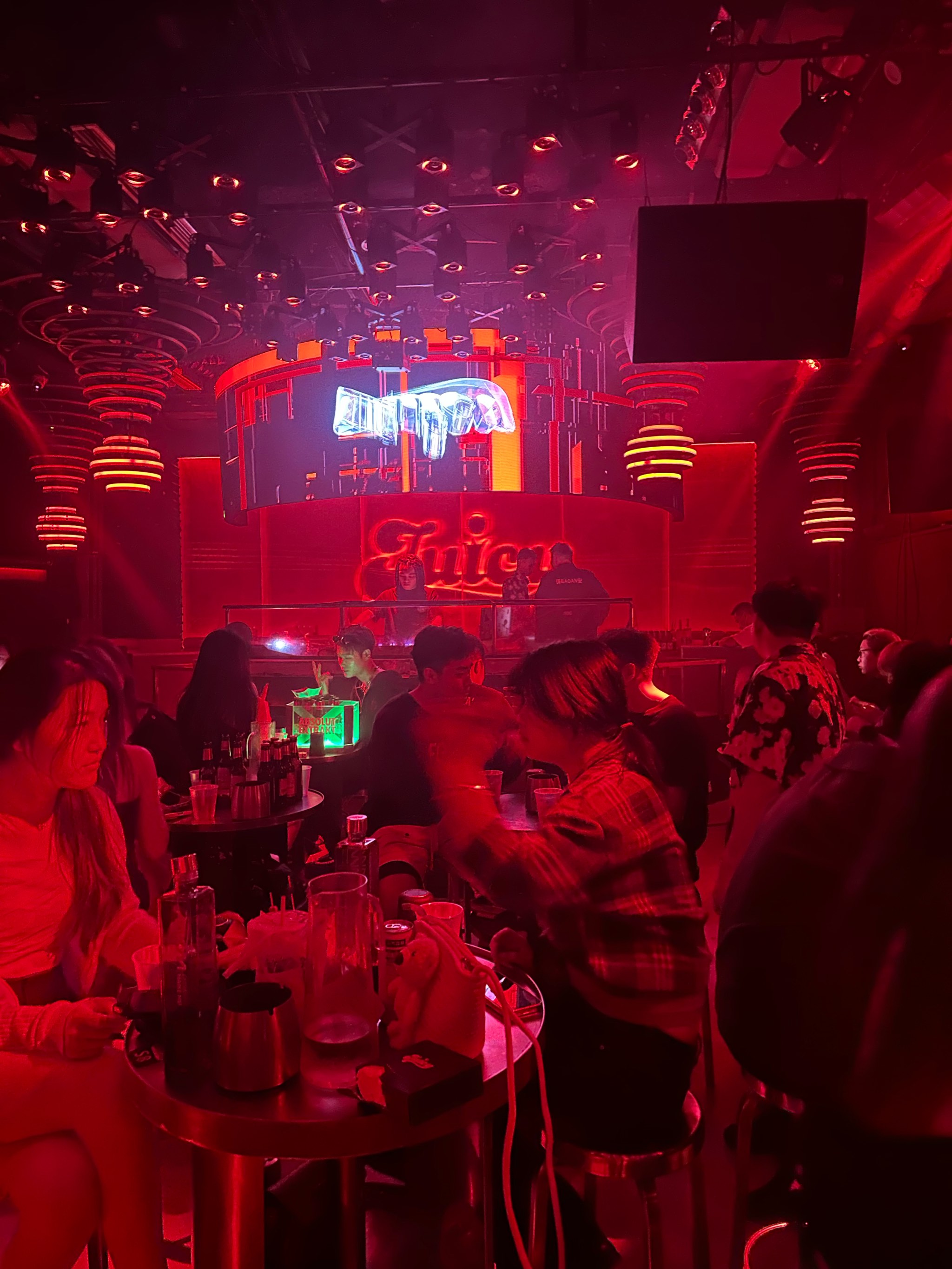 茂名商务ktv中低端区别解析-化州市ktv预订